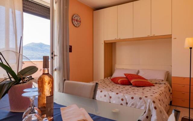 Bilocale 6 - lake view