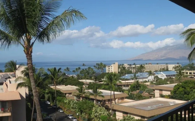 Kihei Akahi D604 1 Bedroom Condo by RedAwning