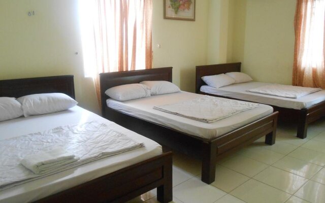 Duc Trong Hotel
