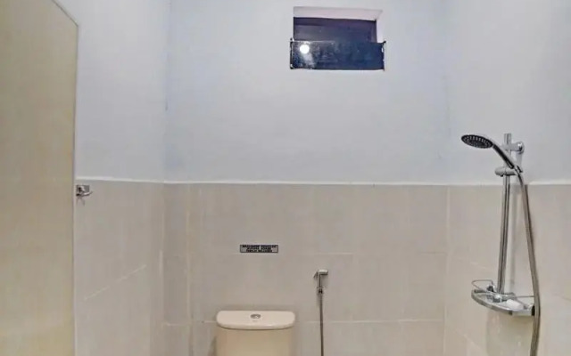 OYO 90503 Madina Residence Syariah