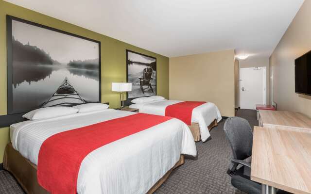 Super 8 by Wyndham Mont Laurier