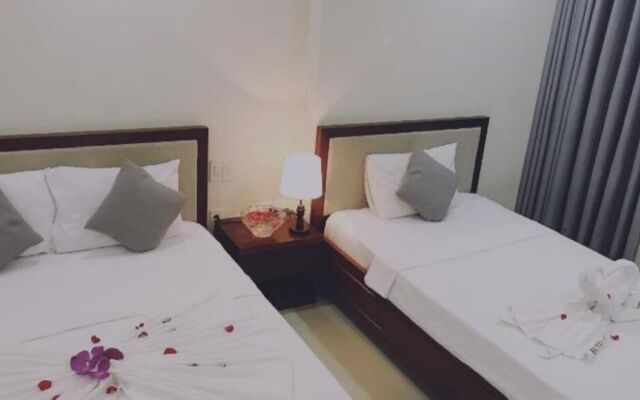 4H Hotel