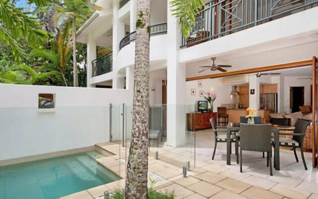 Kimberley of Frangipani Villa