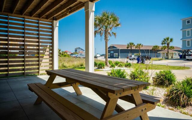 Pier Walker by Oak Island Accommodations