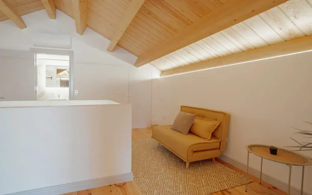 Heart OF Porto Apartment E Duplex by Vacationy
