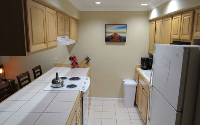 Waters Edge 111
