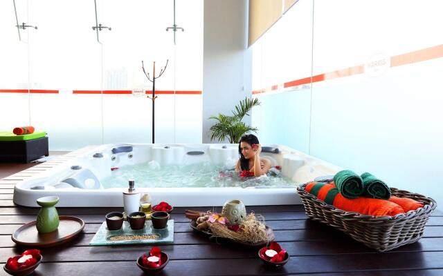 HARRIS Hotel & Conventions Gubeng Surabaya