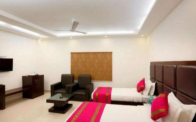 Hotel Anand Lok Inn Mahipalpur, IGI Delhi Airport