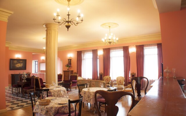 Chateau Gabriel