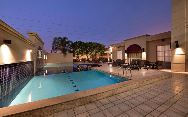 Araucária Plaza