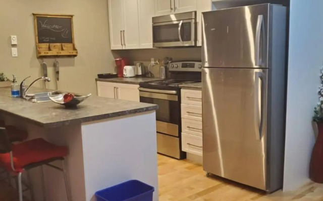 1-Bedroom Apartment Bellisimo AG by Amazing Property Rentals