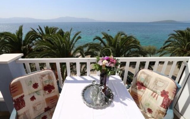 Mira - 10 m From Beach - SA4