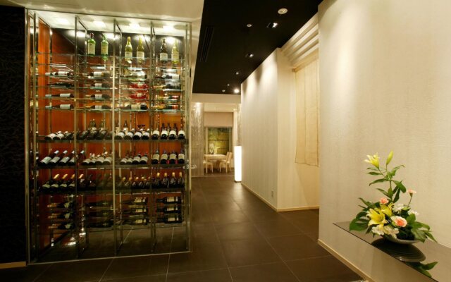 Takakura Hotel Fukuoka