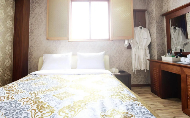 Galleria Hotel