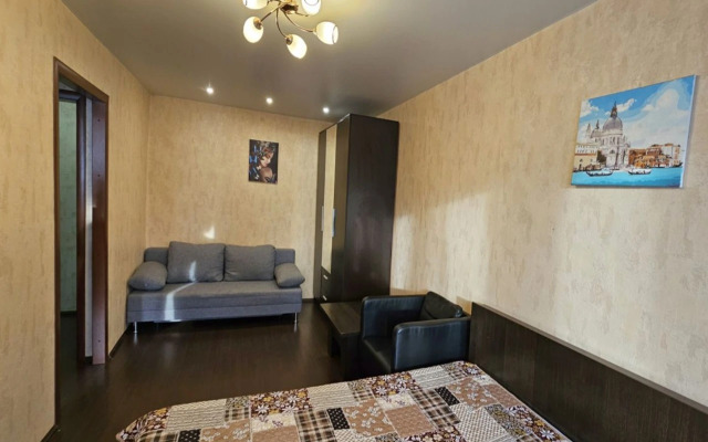 Марьин Дом на Малышева 7