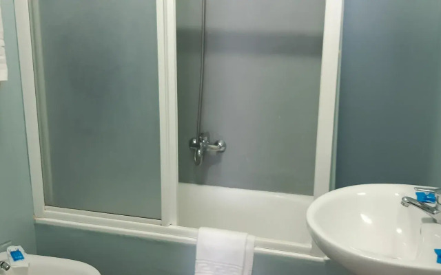 Отель Bahía - 30º Hotels