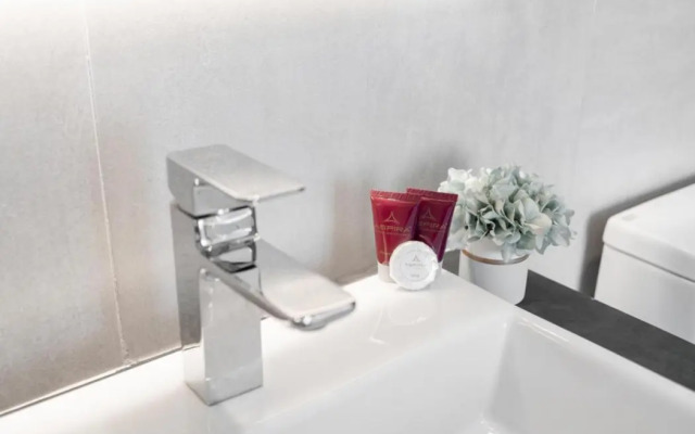 Aspira Gems Center Silom