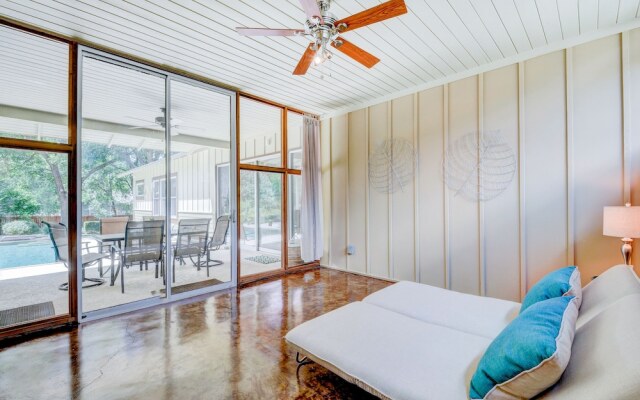 2408 Wilson Street House by RedAwning