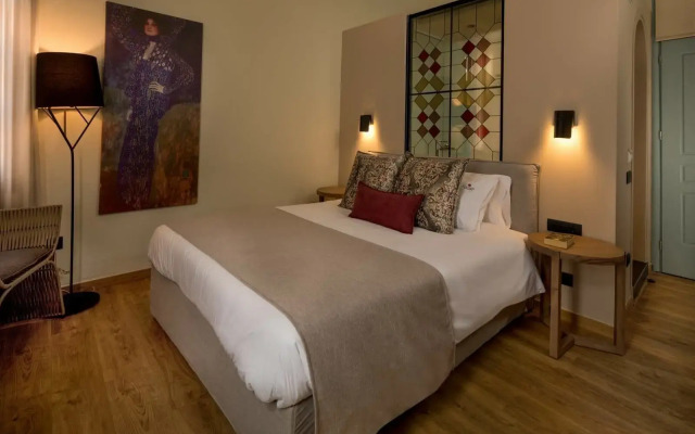 Contessa Boutique Hotel