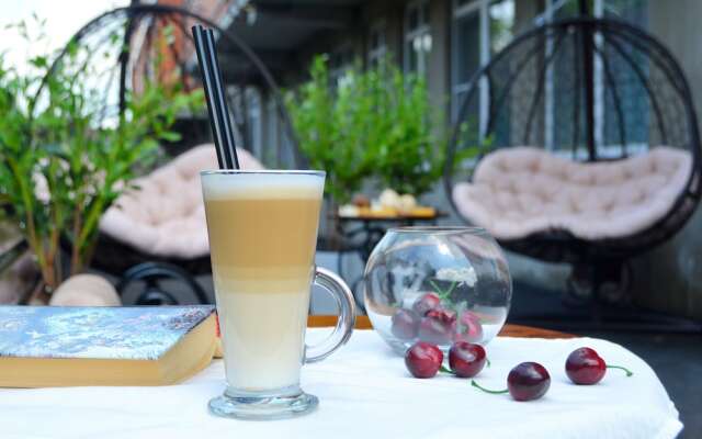 Отель Lux Promo Park & House