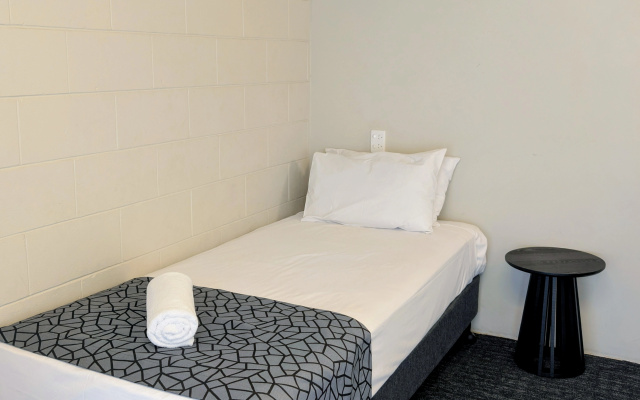Lumina Motel – Guest Rooms – South Gladstone