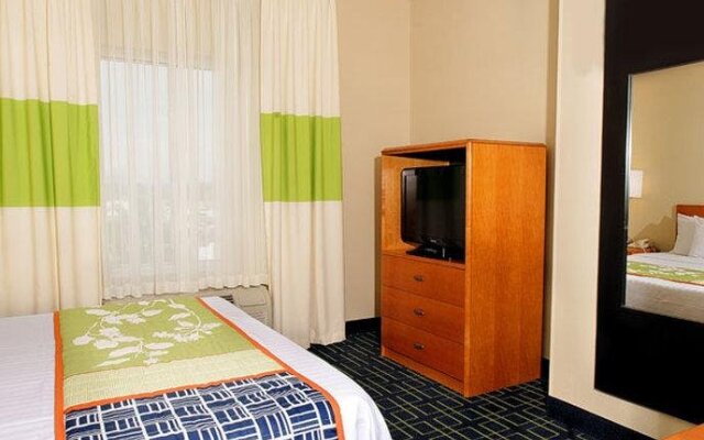 Comfort Inn & Suites South Akron