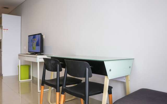 Spacious And Strategic Studio Apartment At Dago Suites