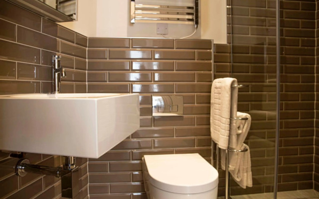 Coleherne Road Residence III