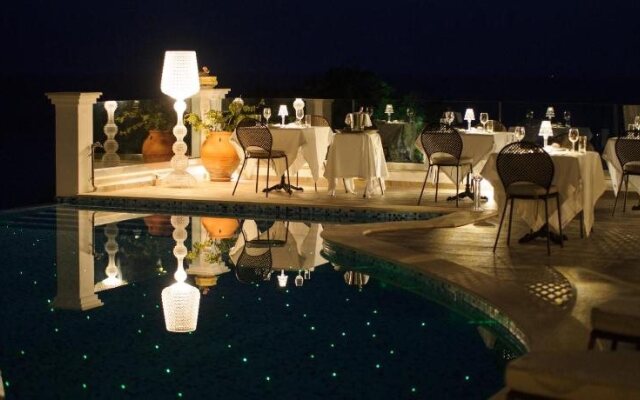 Irida Boutique Hotel
