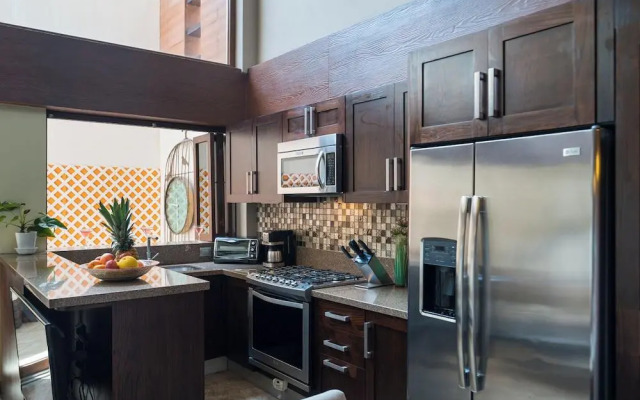 Pinnacle Resorts 220