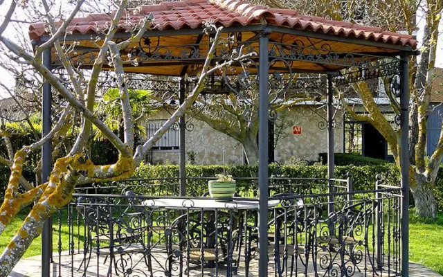 Apartamentos El Nogal