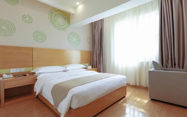 Greentree Inn Lijiang Old City Dashuiche Branch