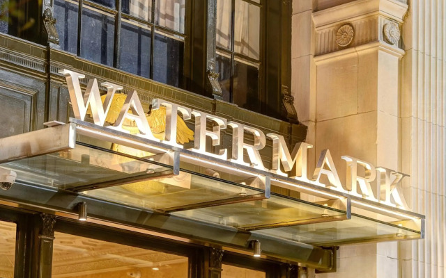 WATERMARK Baton Rouge, Autograph Collection