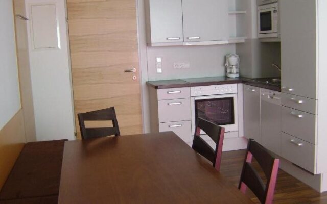 Almandin Apartments