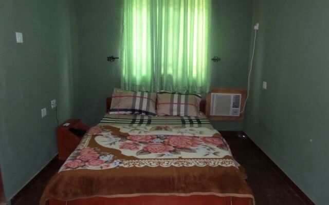 Tajmahal Hotels Annex