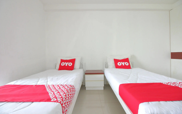 Super OYO 498 Ladawan Villa