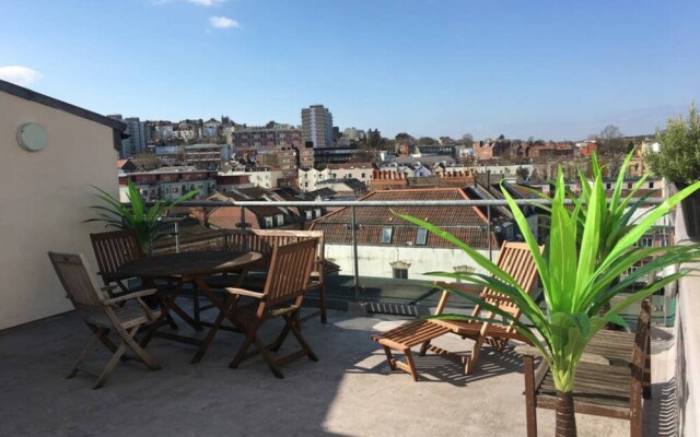 2 Bedroom City Centre Penthouse