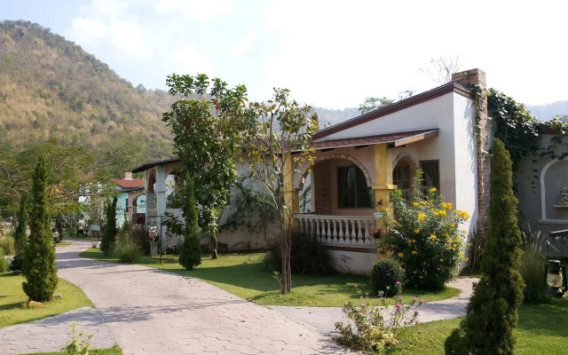 Stamp Hills Resort & Restaurant
