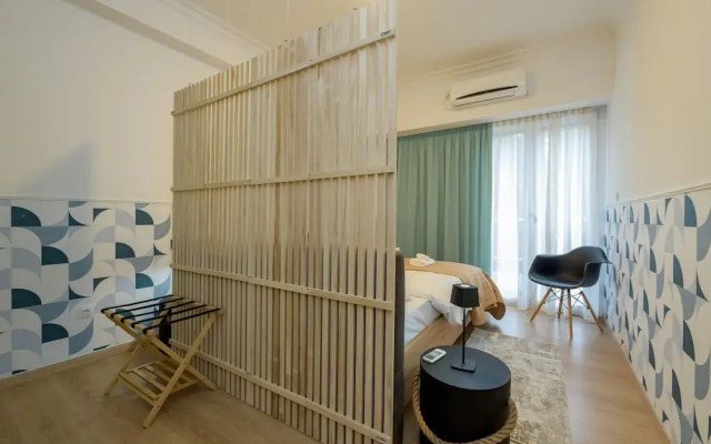 Fully Renovated Flat in Prime Location