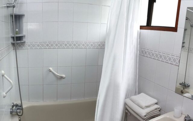 Hotel 3 Poniente