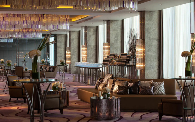 Renaissance Huizhou Hotel
