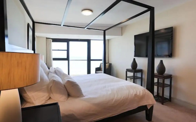 Loddeys Ocean View Apartments