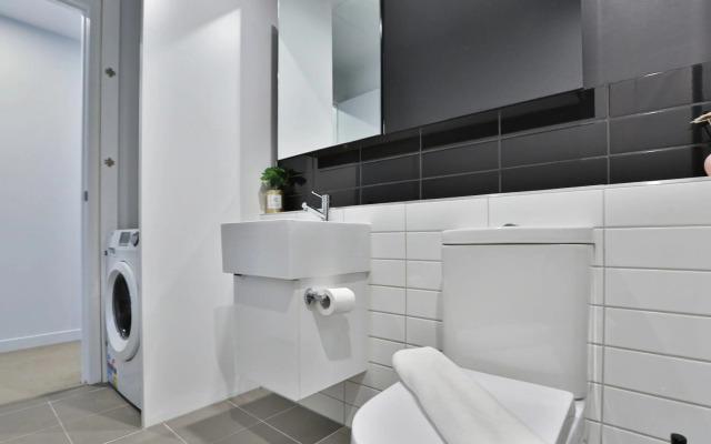 MY80 Apartment located in the inner of Melbourne CBD