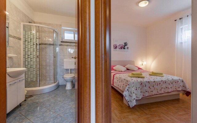 Stunning Apartment in Medulin With 2 Bedrooms and Wifi