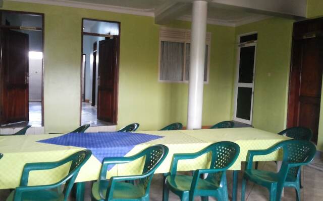 Pauline Hotel
