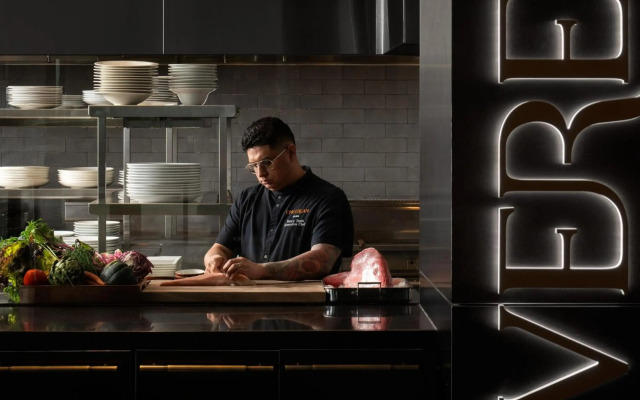Epicurean Atlanta, Autograph Collection