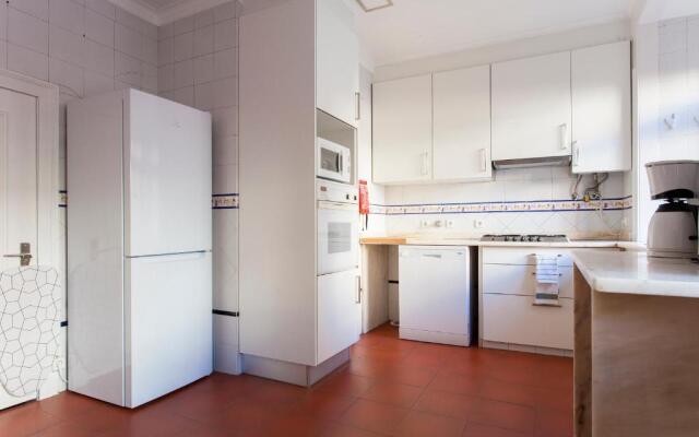 Camoes by Central Hill Apartments