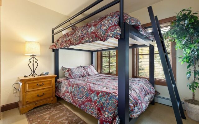 201 Oro Grande 2 Bedroom Condo by RedAwning