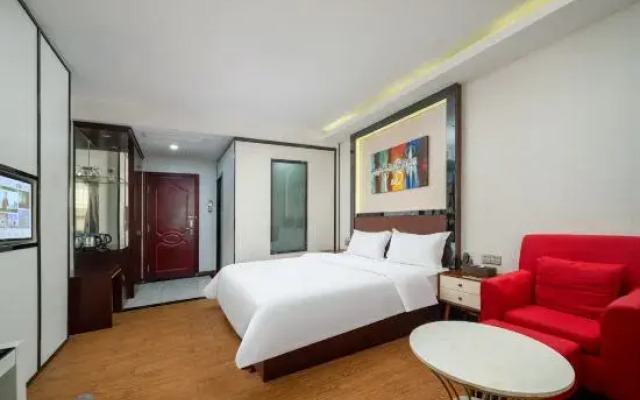 City Hotel