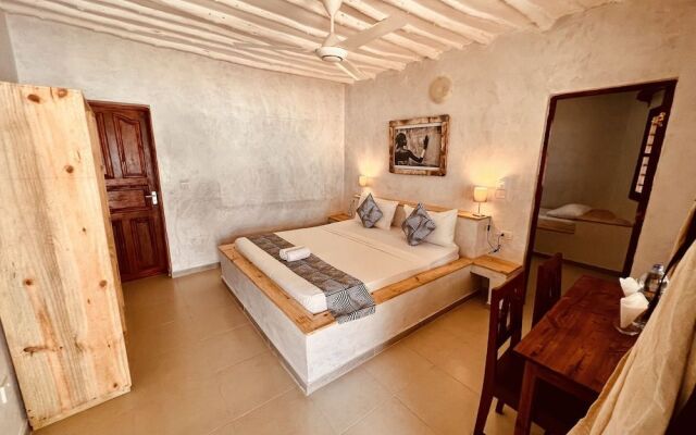 White Dream Lodge & Restaurant